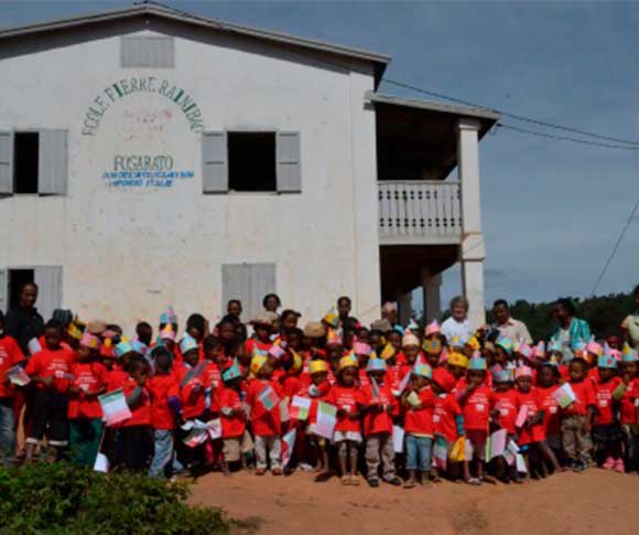 Raccolta fondi per l’ampliamento della scuola “Pierre Rainibao”