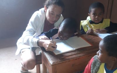 Pubblichiamo la relazione della volontaria Milena Nebbia, al termine della sua esperienza a Fosarato, nella scuola Pierre Rainibao